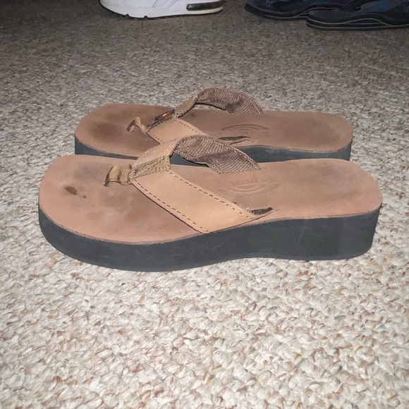 Brown Platform Rainbow - Picture 2 of 3